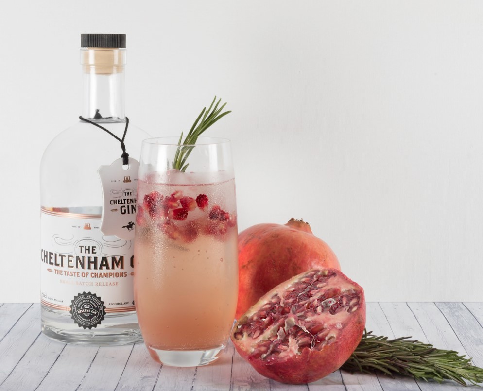 Pomegranate and Maple Punch | La Ferme Martinette | Maple recipe