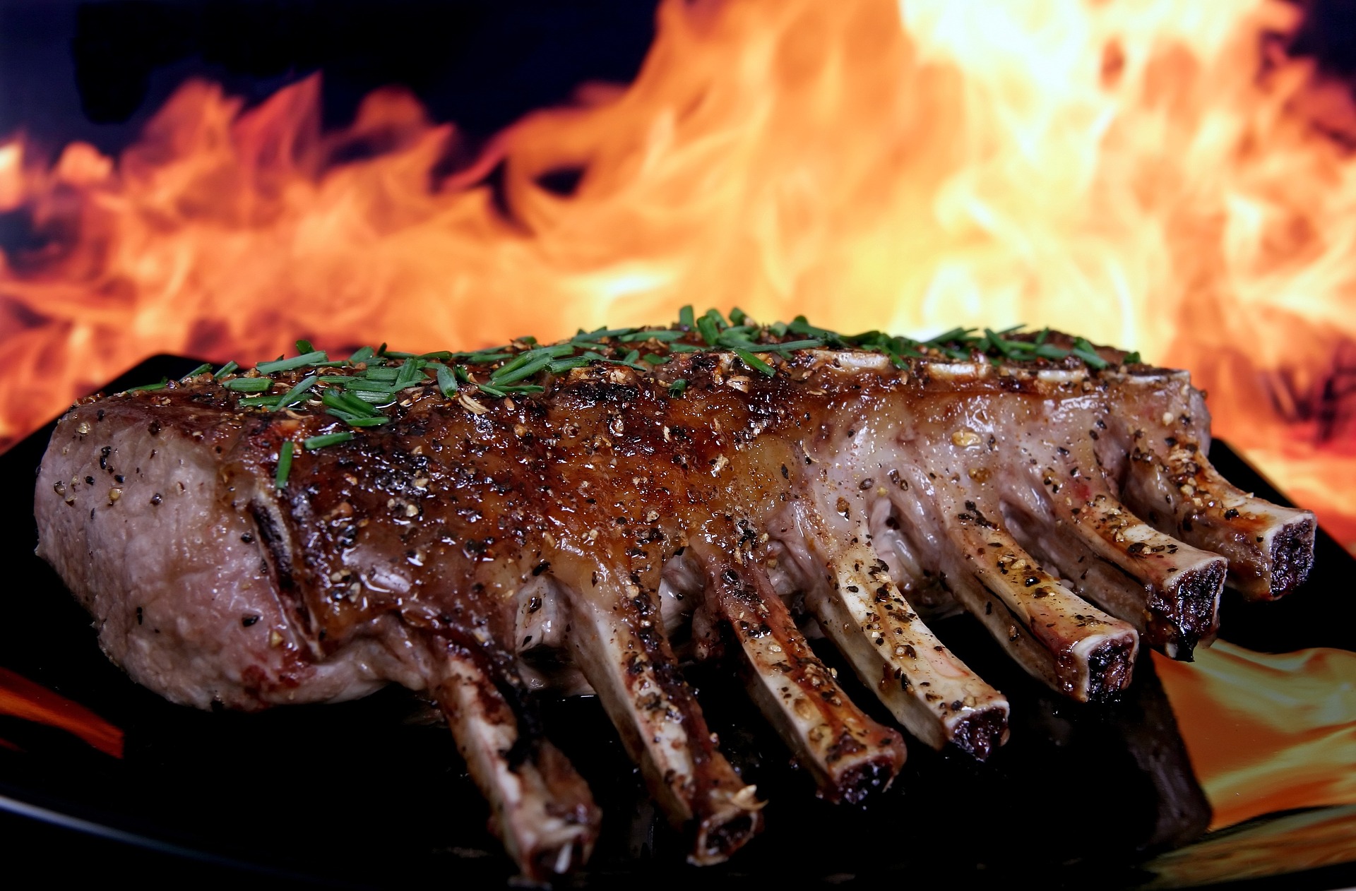 Lamb chops grilled with mustard and maple syrup | La Ferme Martinette