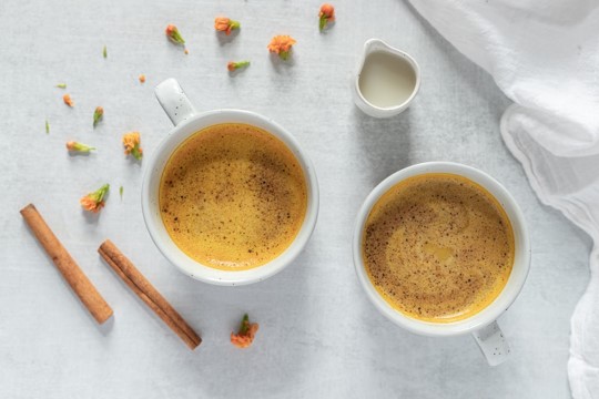 Creamy turmeric and maple syrup latte